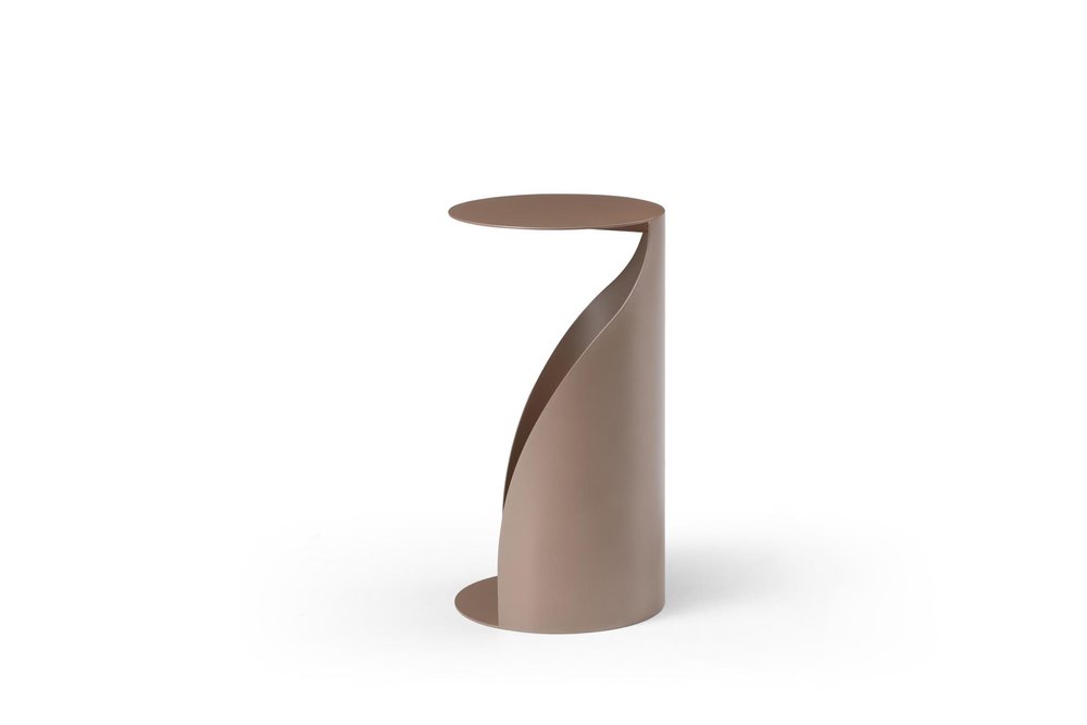 21" Gold Steel Round Pedestal End Table HomeRoots