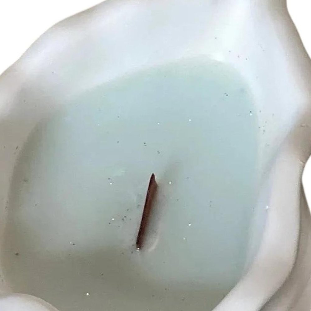 6" Light Blue Unscented Soy Wax Candle In White Resin Novelty Holder — view 2