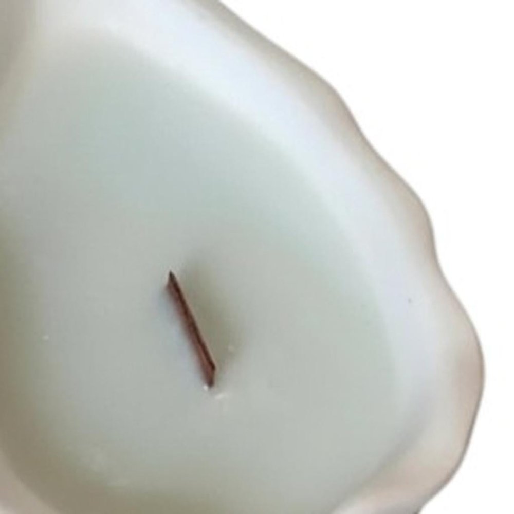 6" Light Blue Sea Salt And Orchid Scented Soy Wax Candle In White Resin Novelty Holder — view 4
