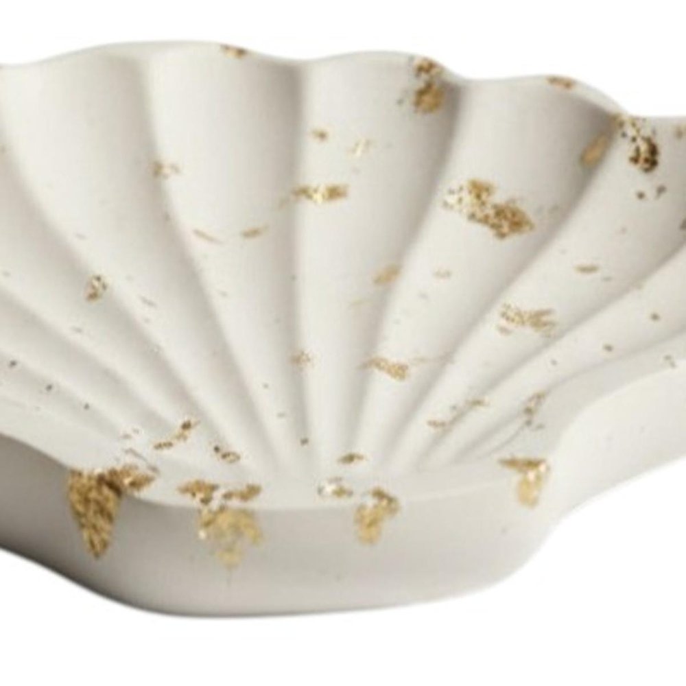 4" White And Gold Resin Handmade Seashell Trinket Tray — view 5