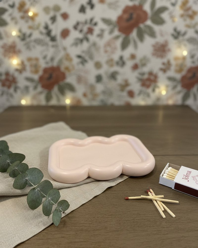7" Pale Pink Resin Handmade Scalloped Trinket Tray — view 6