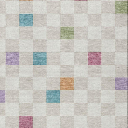 5' X 8' Pearl And Ivory Geometric Washable Indoor Outdoor Area Rug