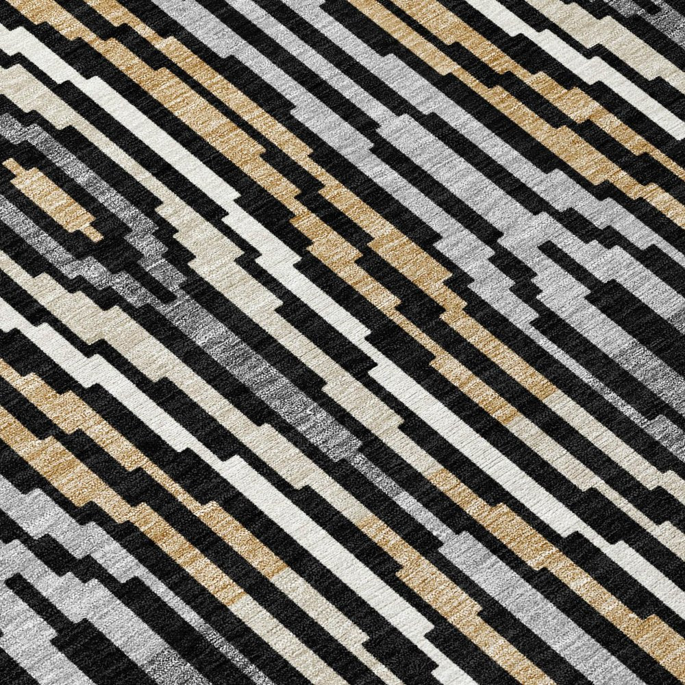 8' Black And Ivory Round Abstract Washable Indoor Outdoor Area Rug HomeRoots