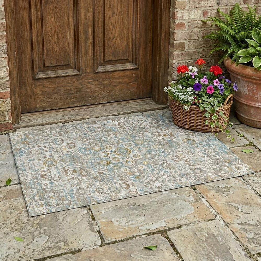 3' X 5' Ivory And Pewter Floral Medallion Washable Indoor Outdoor Area Rug HomeRoots