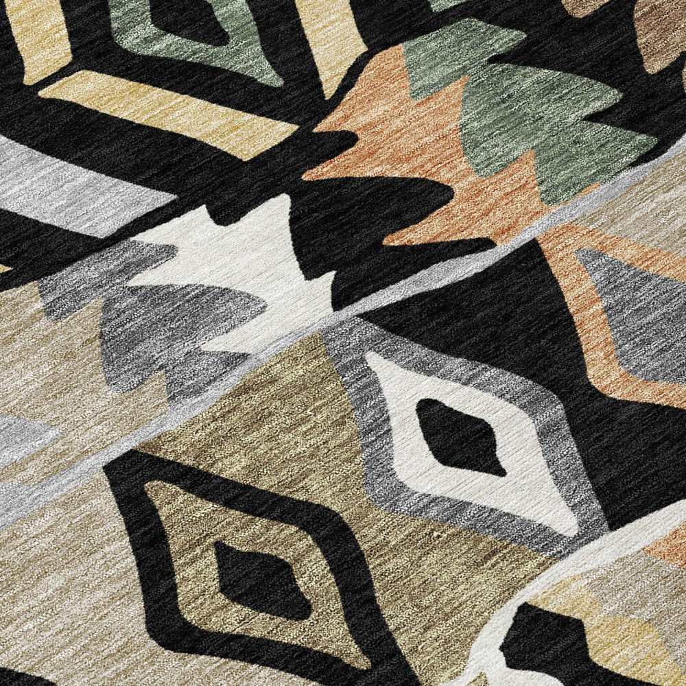 8' Black And Beige Round Geometric Washable Indoor Outdoor Area Rug HomeRoots