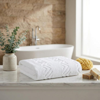 White Jacquard Turkish Cotton 40" X 70" Chevron Bath Sheet HomeRoots
