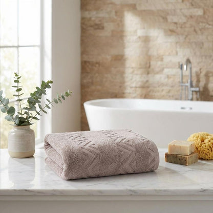 White Jacquard Turkish Cotton 40" X 70" Chevron Bath Sheet HomeRoots
