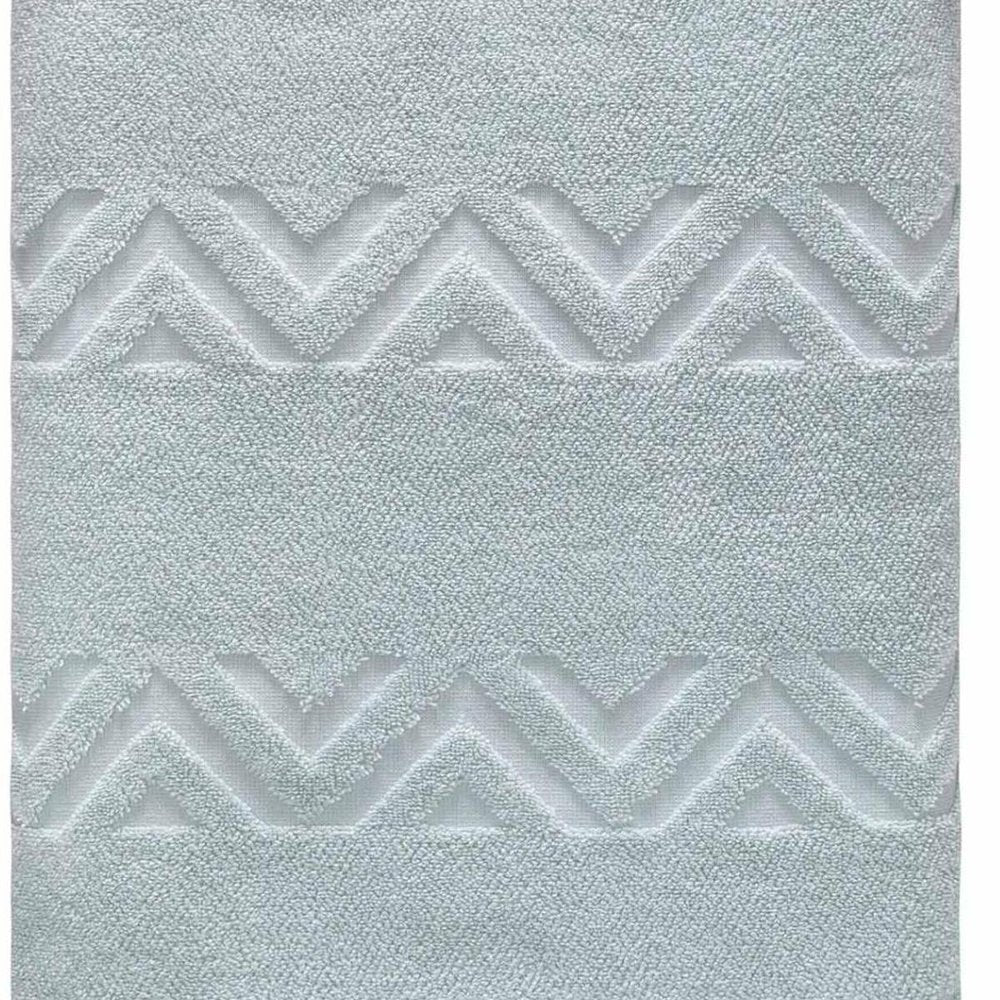White Jacquard Turkish Cotton 40" X 70" Chevron Bath Sheet HomeRoots