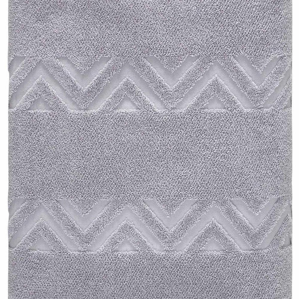 White Jacquard Turkish Cotton 40" X 70" Chevron Bath Sheet HomeRoots