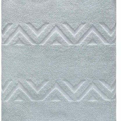 White Jacquard Turkish Cotton 27" X 54" Chevron Bath Towel HomeRoots