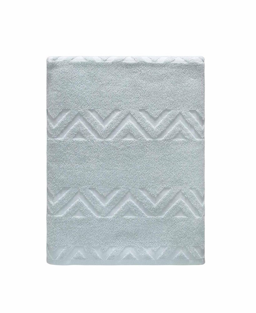 White Jacquard Turkish Cotton 27" X 54" Chevron Bath Towel HomeRoots