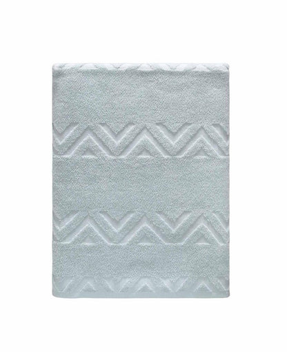White Jacquard Turkish Cotton 27" X 54" Chevron Bath Towel HomeRoots