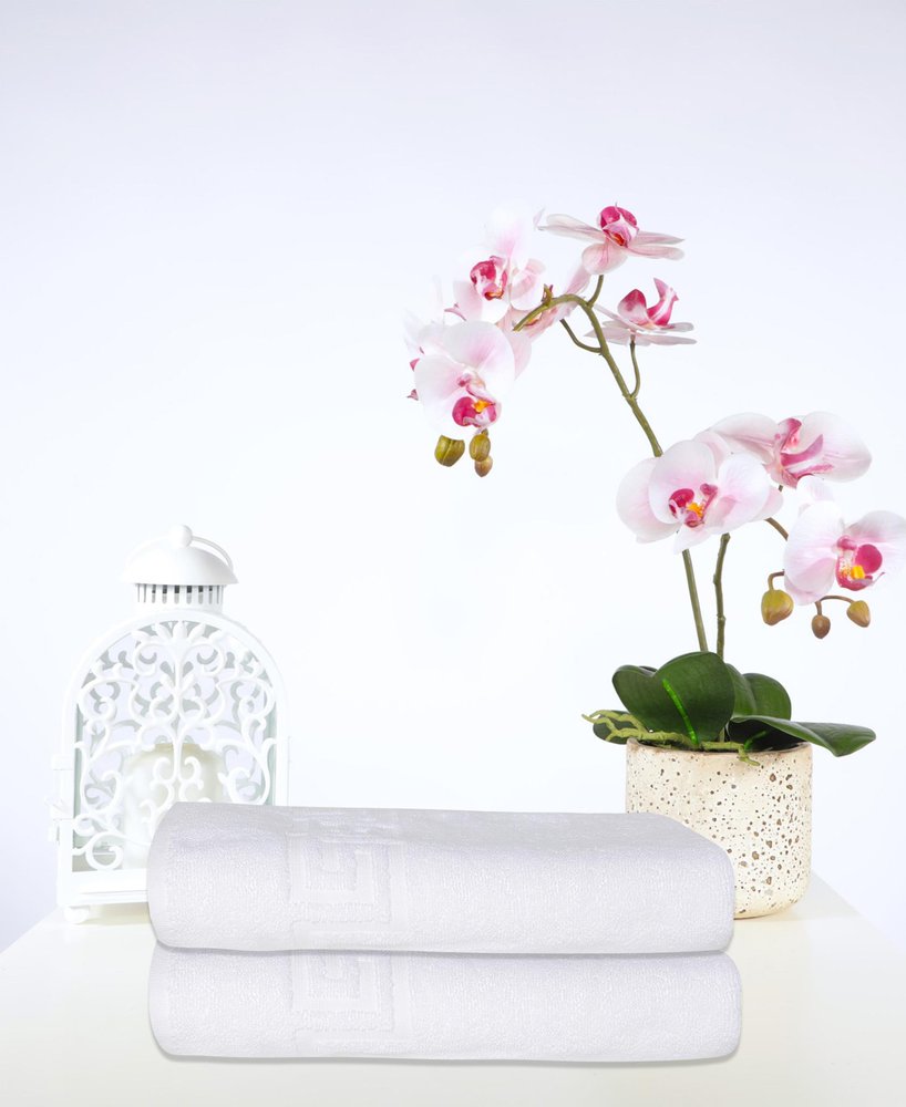 Set of Two White Greek Key Turkish Cotton 27" X 54" Bath Towels HomeRoots