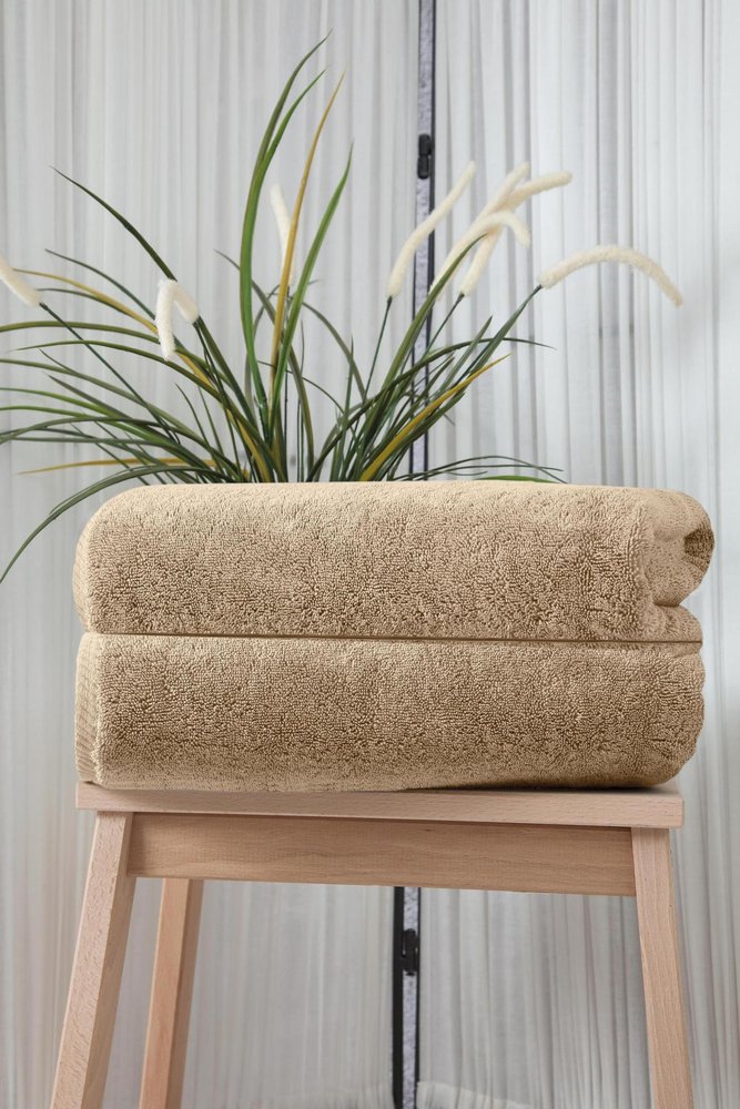 Set of Two White Turkish Cotton 27" X 54" Bath Towels HomeRoots