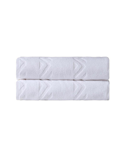 Set of Two White Geometric Turkish Cotton 27" X 54" Bath Towels HomeRoots