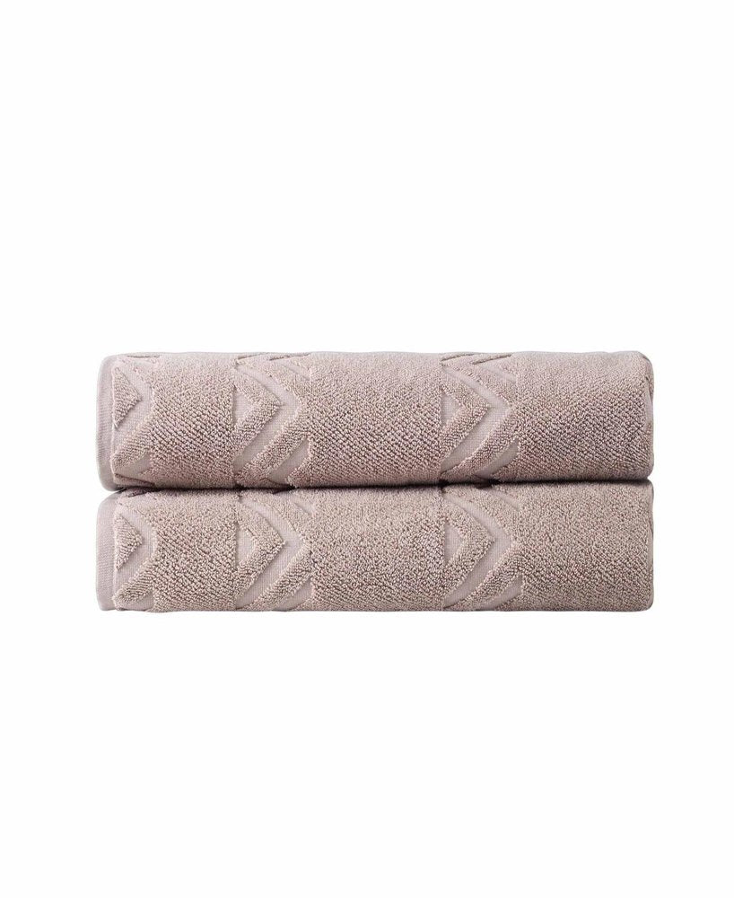 Set of Two White Geometric Turkish Cotton 40" X 70" Bath Sheets HomeRoots