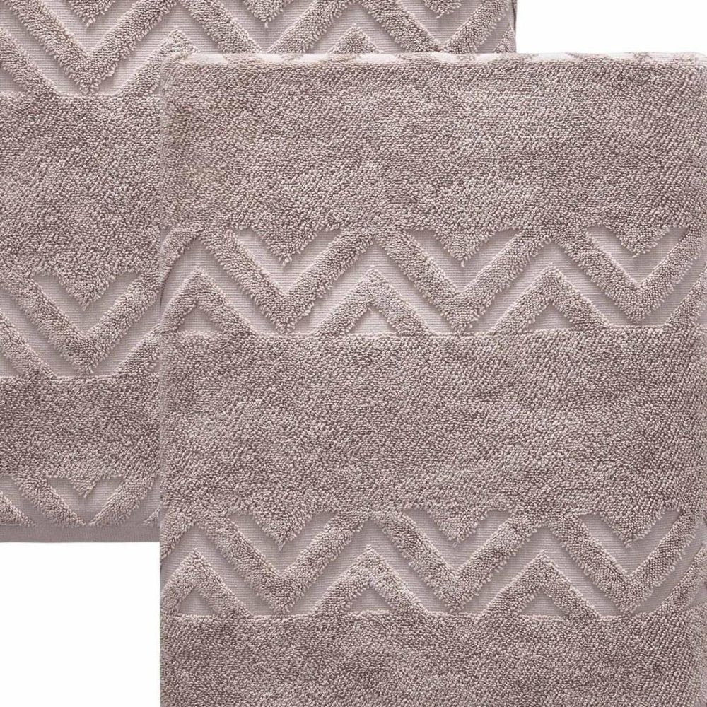 Set of Two White Geometric Turkish Cotton 40" X 70" Bath Sheets HomeRoots