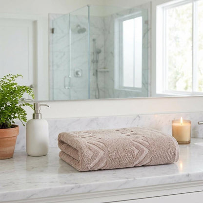 Set of Two White Geometric Turkish Cotton 40" X 70" Bath Sheets HomeRoots