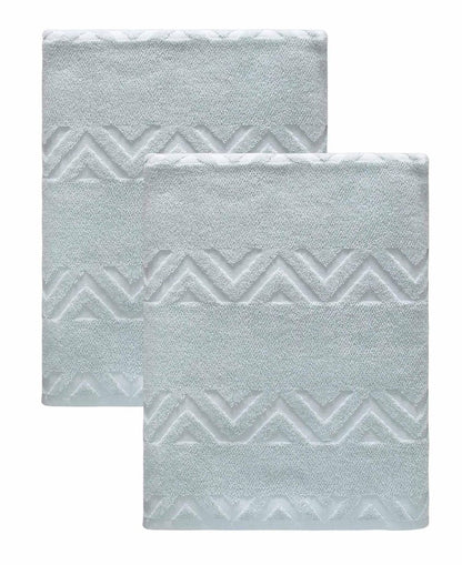 Set of Two White Geometric Turkish Cotton 40" X 70" Bath Sheets HomeRoots