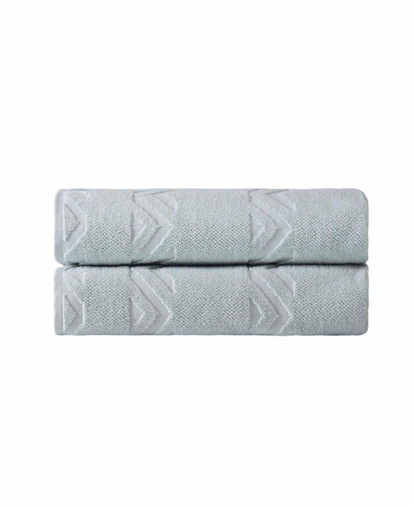 Set of Two White Geometric Turkish Cotton 40" X 70" Bath Sheets HomeRoots