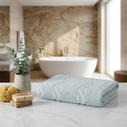 Set of Two White Geometric Turkish Cotton 40" X 70" Bath Sheets HomeRoots