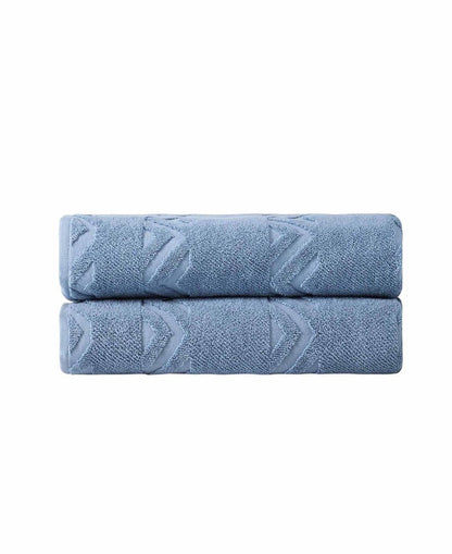 Set of Two White Geometric Turkish Cotton 40" X 70" Bath Sheets HomeRoots