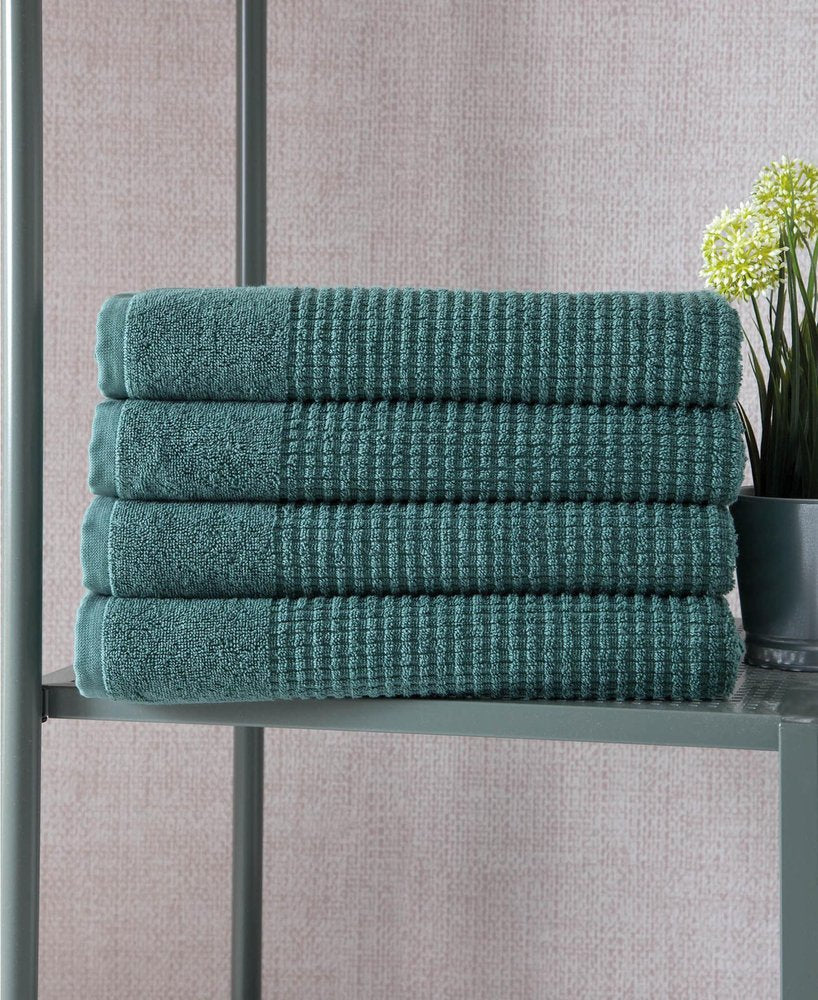 Set of Four White Polka Dots Turkish Cotton 27" X 54" Bath Towels HomeRoots
