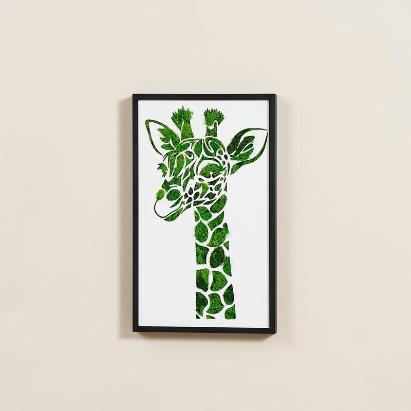 Giraffe Metal Art Moss Wall Decor - FurniFindUSA