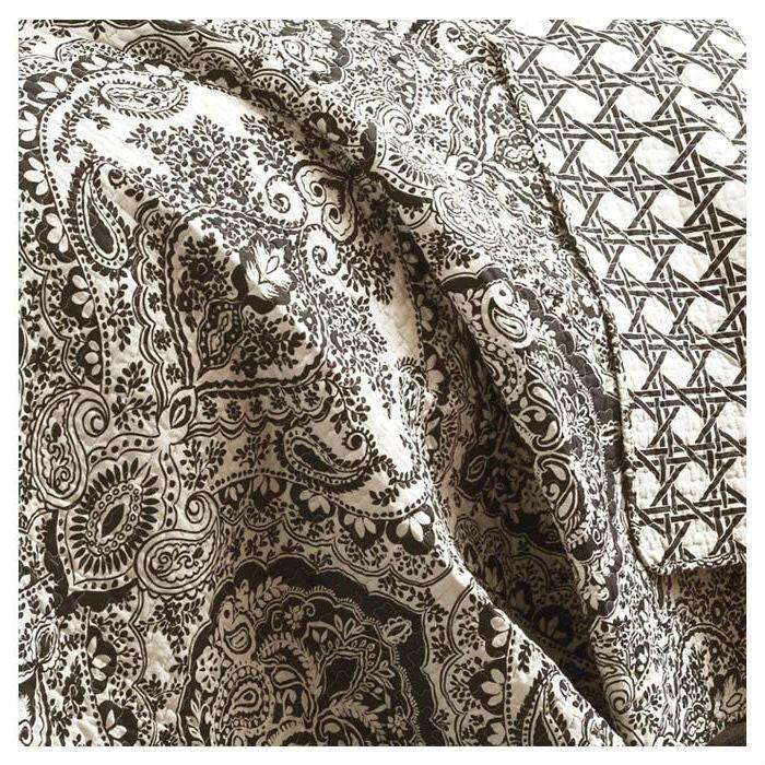 Queen size 3-Piece Quilt Set 100-Percent Cotton in Black White Damask - FurniFindUSA