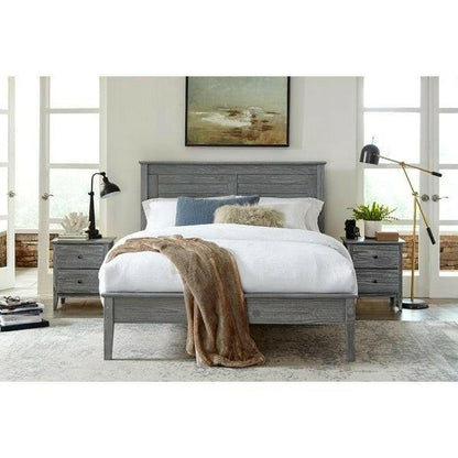 Contemporary Grey Solid Pine Platform Bed in Queen Size - FurniFindUSA