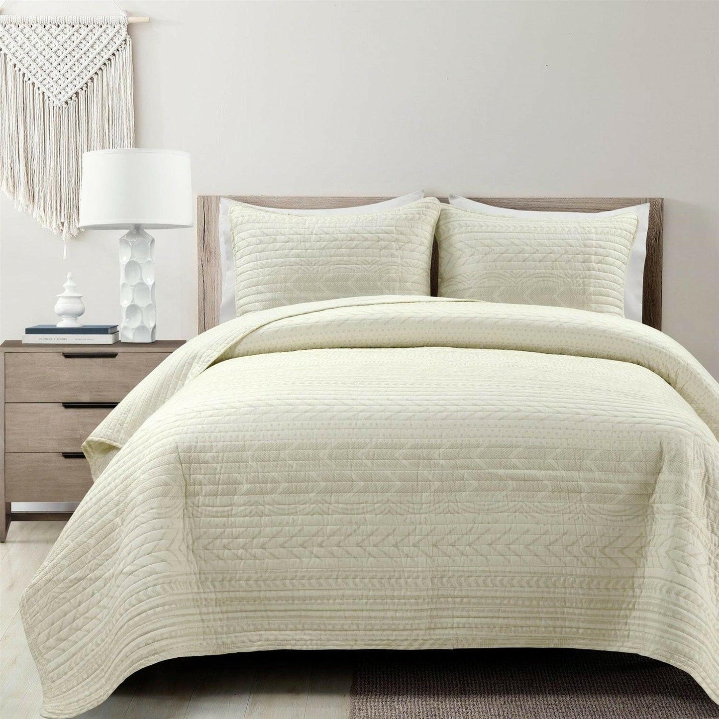 Full/Queen Scandinavian Chevron Ivory Beige Reversible Cotton Quilt Set - FurniFindUSA