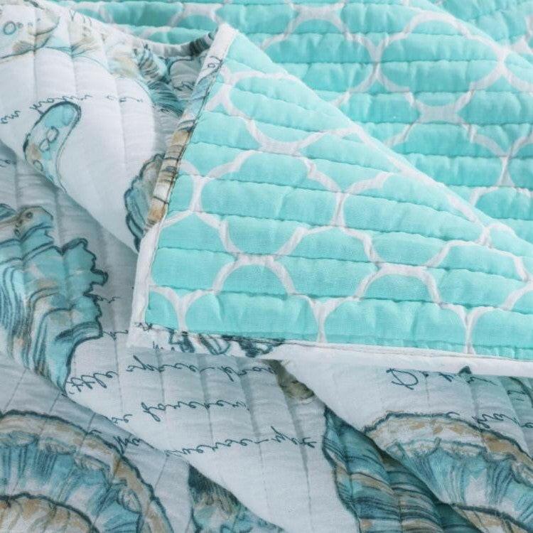 Full / Queen Coastal Seashells White Teal 3 Piece Polyester Reversible Quilt Set - FurniFindUSA