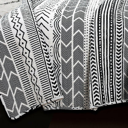 3 Piece Scandinavian Black White Reversible Cotton Set in Full/Queen - FurniFindUSA