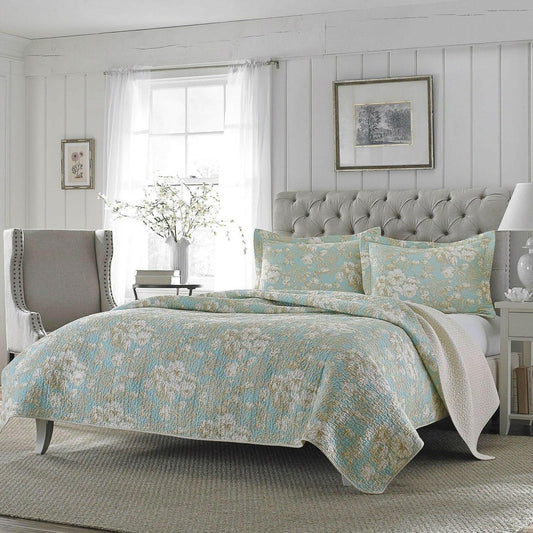 Full / Queen 3-Piece Cotton Quilt Set in Seafoam Blue Beige Floral Pattern - FurniFindUSA