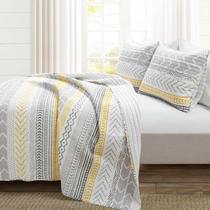 Full/Queen Scandinavian Grey/Yellow Reversible Cotton Quilt Set - FurniFindUSA