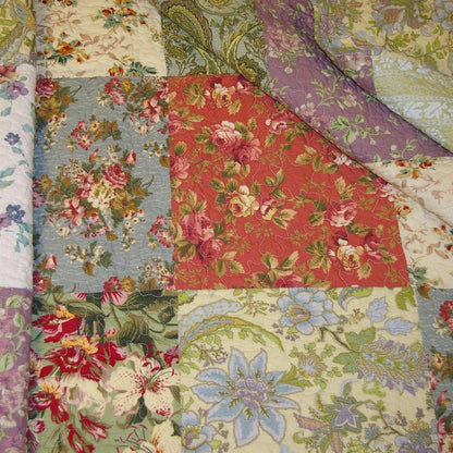 Full / Queen size 100% Cotton Floral Paisley Reversible Quilt Set - FurniFindUSA