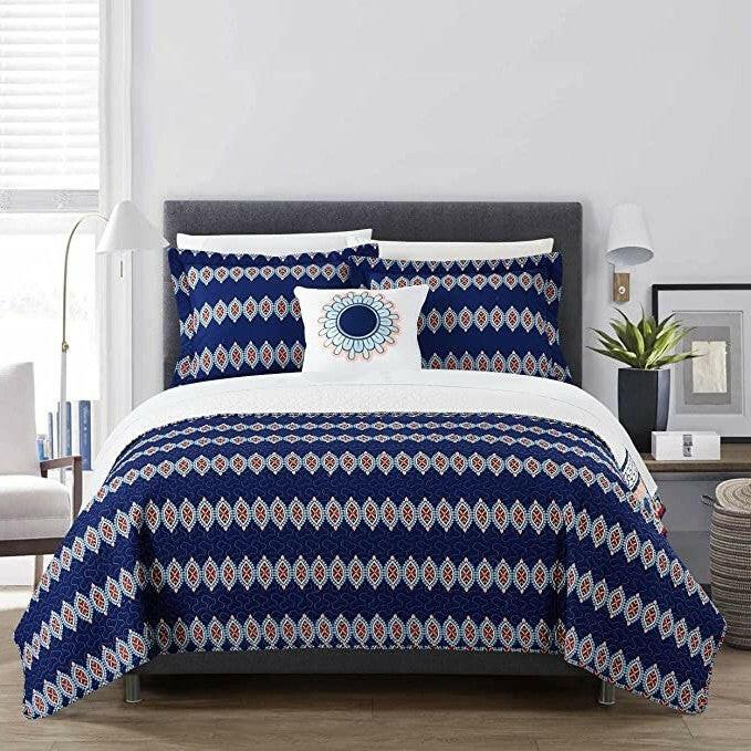 King size 4 Piece Cotton Blue White Boho Geometric Reversible Quilt Set - FurniFindUSA