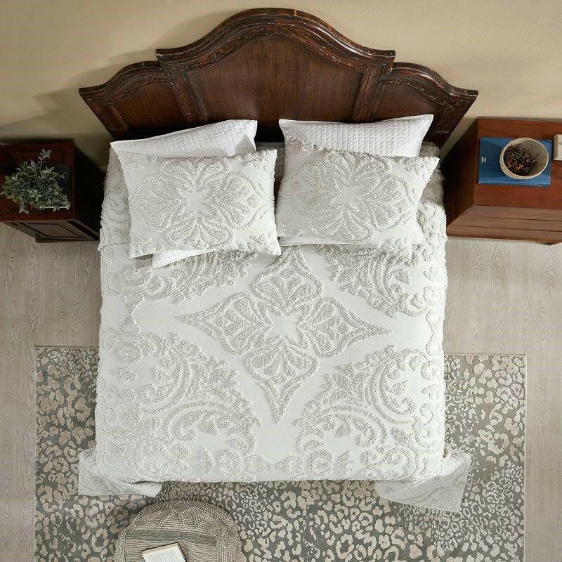 King Size 100-Percent Cotton Chenille 3-Piece Coverlet Bedspread Set in Ivory - FurniFindUSA