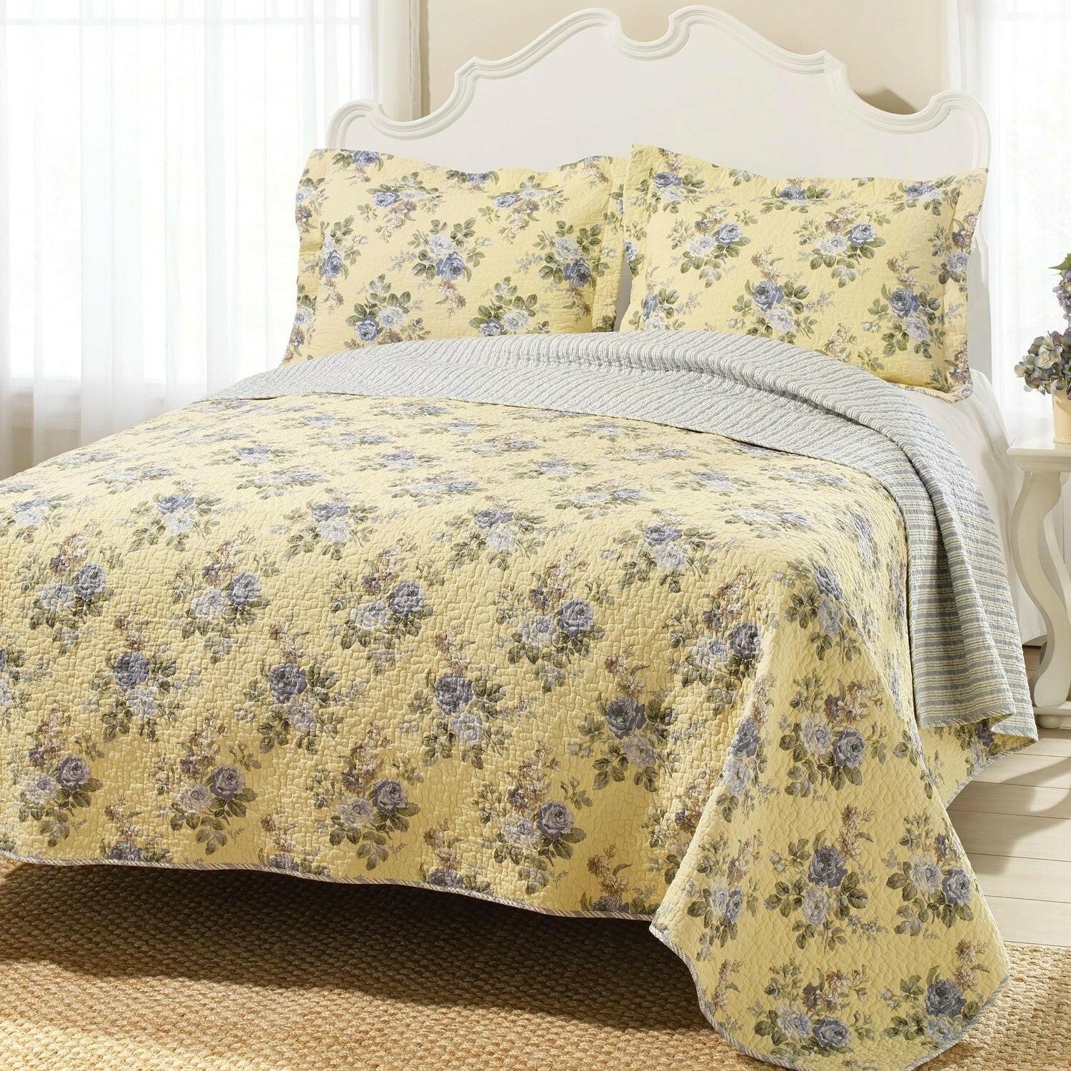 King Yellow Blue Floral Lightweight Coverlet Set - FurniFindUSA