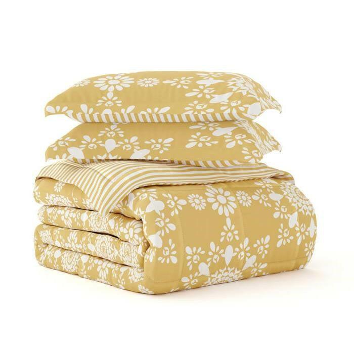 King Size 3 Piece Yellow Reversible Daisy Medallion Stripped Comforter Set - FurniFindUSA