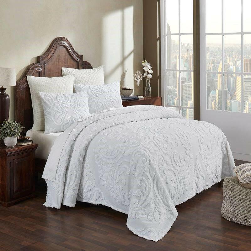 Queen Size OverSized 100% Cotton Chenille 3 PCS Coverlet Bedspread Set in White - FurniFindUSA