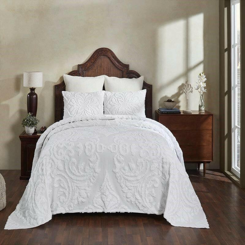 Queen Size OverSized 100% Cotton Chenille 3 PCS Coverlet Bedspread Set in White - FurniFindUSA