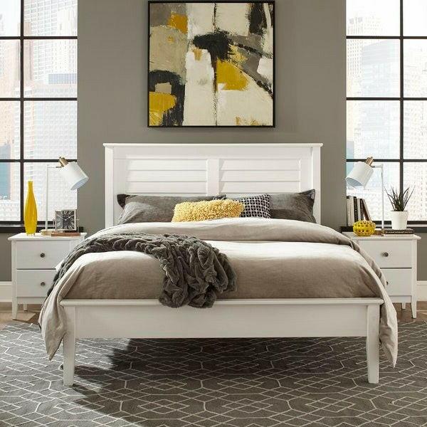 Contemporary White Solid Pine Platform Bed in Queen Size - FurniFindUSA