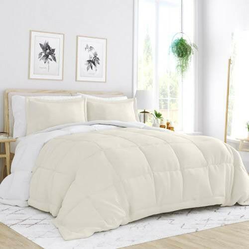 King/Cal King 3-Piece Microfiber Reversible Comforter Set in White and Cream - FurniFindUSA